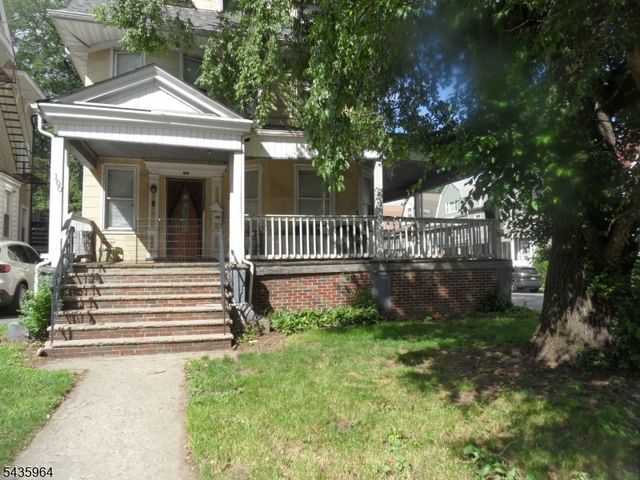 100 Park Ave, East Orange City, NJ 07017