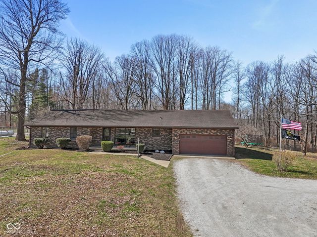 1070 Lincoln Hill Road, Martinsville, IN 46151