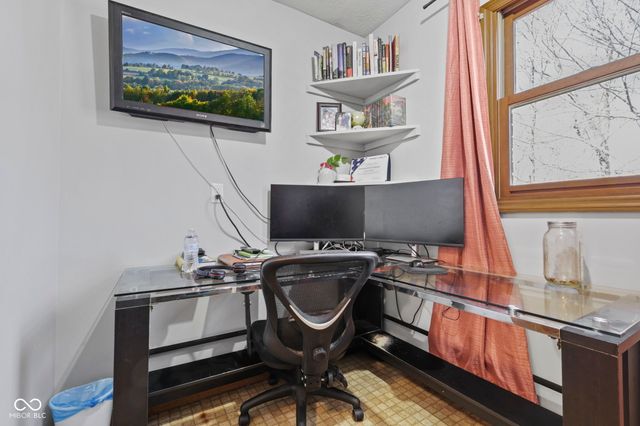 1070 Lincoln Hill Road, Martinsville, IN 46151