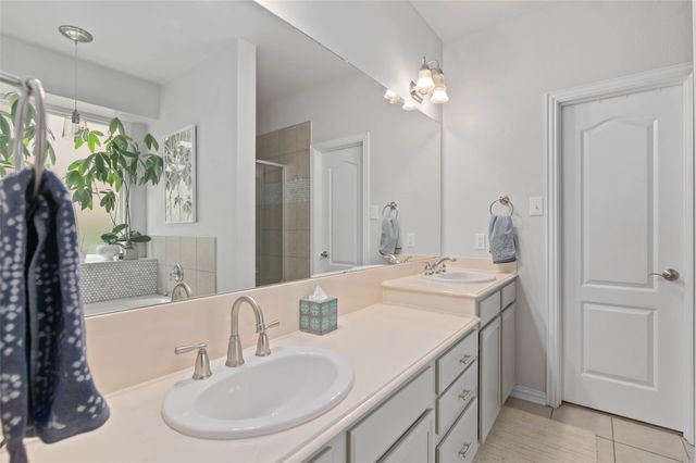 11884 Eastpark Lane, Frisco, TX 75033