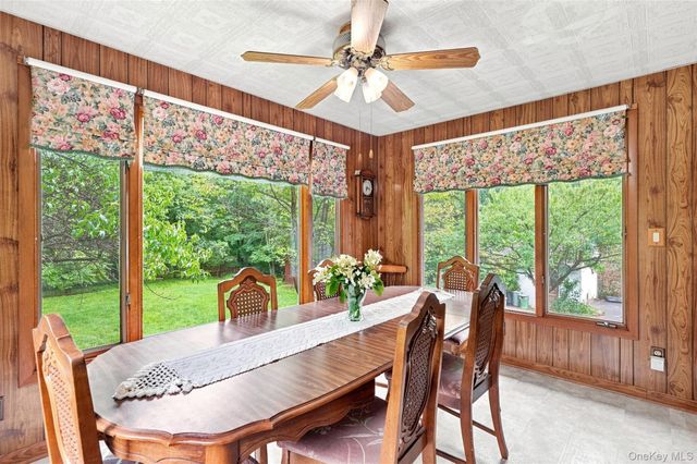 31 Red Barn Road, Pine Bush, NY 12566