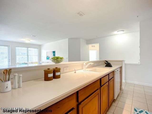 13364 BEACH Boulevard, 525, Jacksonville, FL 32224