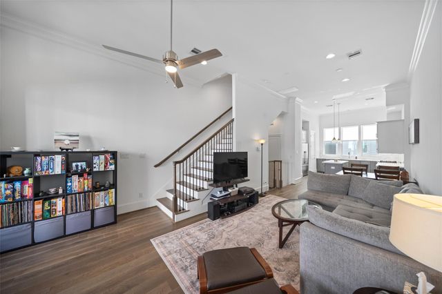 3307 Timbergrove Oaks Street, Houston, TX 77008