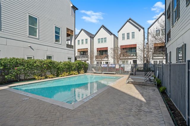 3307 Timbergrove Oaks Street, Houston, TX 77008