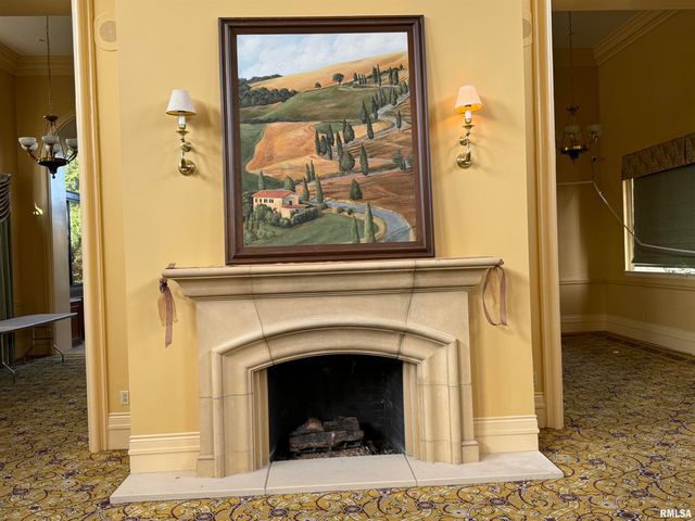 3031 5TH Avenue, Rock Island, IL 61201