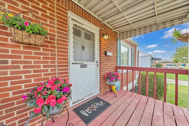 4846 Eden DR, Roanoke, VA 24012