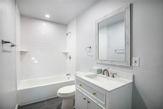 220 SE 53rd Street, Oklahoma City, OK 73129