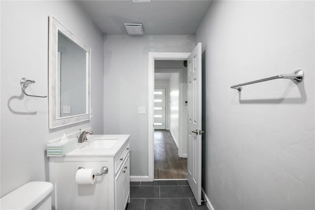 220 SE 53rd Street, Oklahoma City, OK 73129