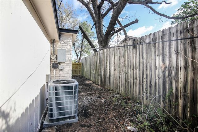 220 SE 53rd Street, Oklahoma City, OK 73129