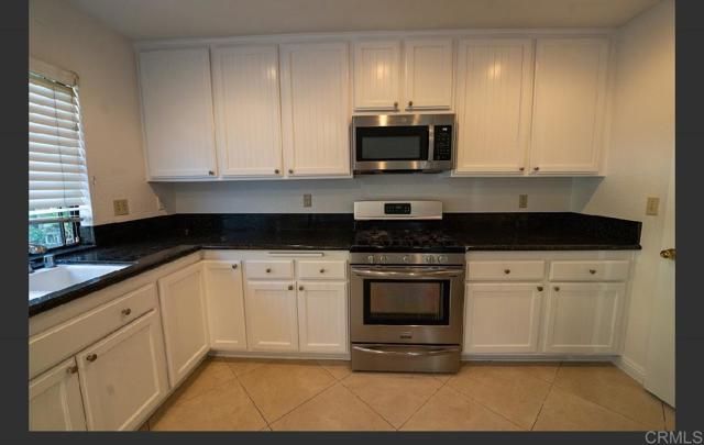 3957 GAFFNEY CT, San Diego, CA 92130