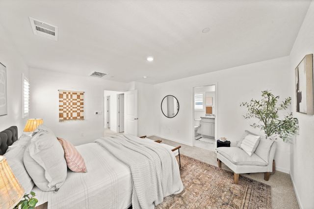 5600 Molino Cir, Roseville, CA 95747