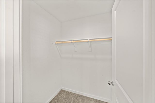 5600 Molino Cir, Roseville, CA 95747