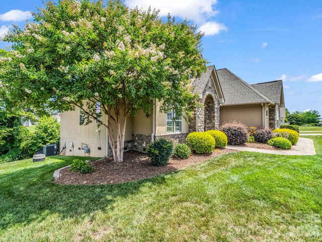 113 Deer Brook Drive, Shelby, NC 28150