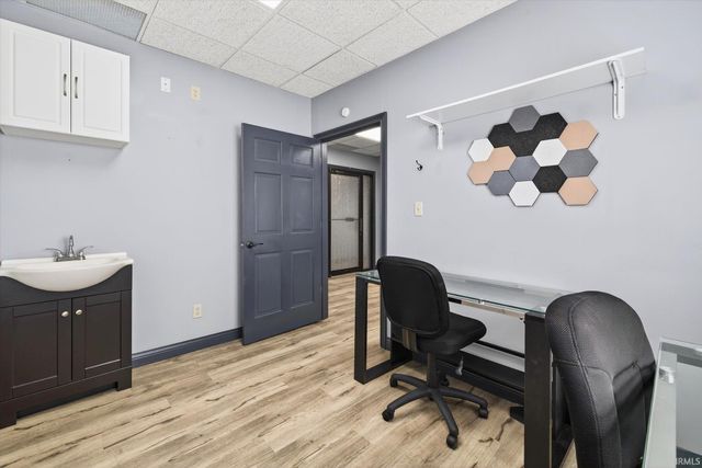 807 N College Avenue, Bloomington, IN 47404