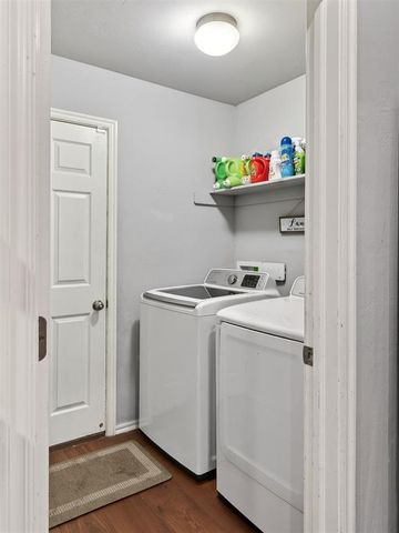 2701 Red Pine Circle, Yukon, OK 73099