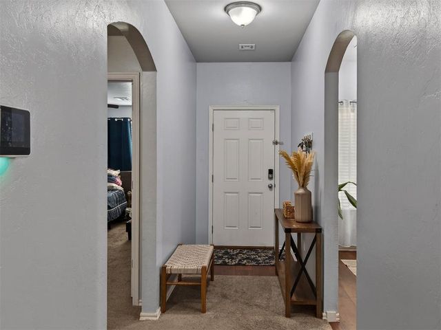 2701 Red Pine Circle, Yukon, OK 73099