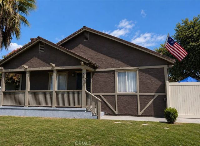 210 E 9th, San Bernardino, CA 92410