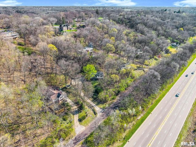 950 N MAIN Street, East Peoria, IL 61611