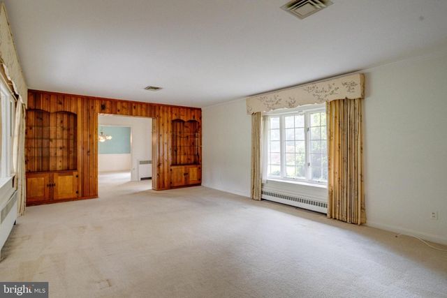 500 STRATFORD, Towson, MD 21286