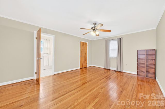 821 Woods Drive, Statesville, NC 28677