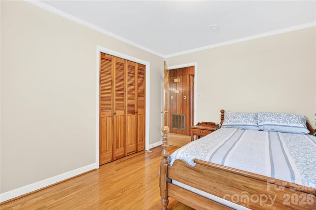 821 Woods Drive, Statesville, NC 28677