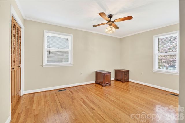 821 Woods Drive, Statesville, NC 28677