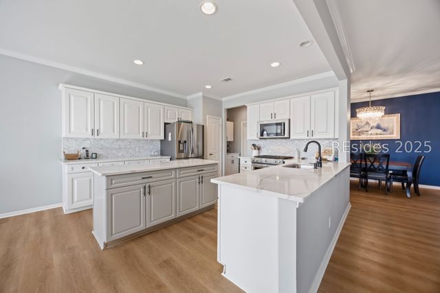 2 Belvedere Ln, Bluffton, SC 29909