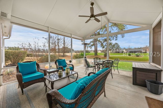 2 Belvedere Ln, Bluffton, SC 29909