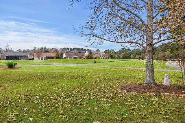 2 Belvedere Ln, Bluffton, SC 29909