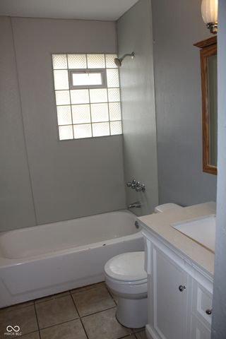 3125 N Gladstone Avenue, Indianapolis, IN 46218