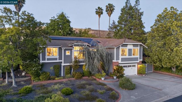 978 Via Montanas, Concord, CA 94518
