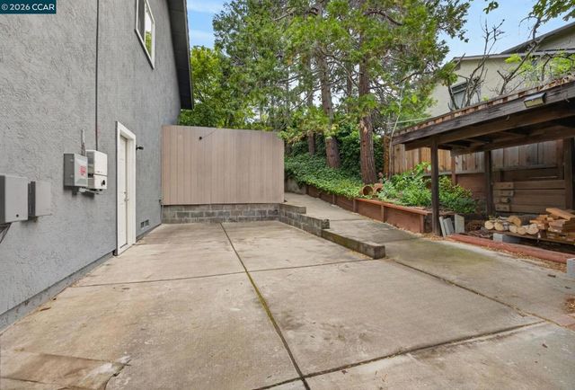 978 Via Montanas, Concord, CA 94518