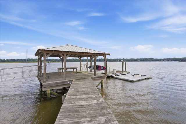 2415 Rice Pond Road, Charleston, SC 29414