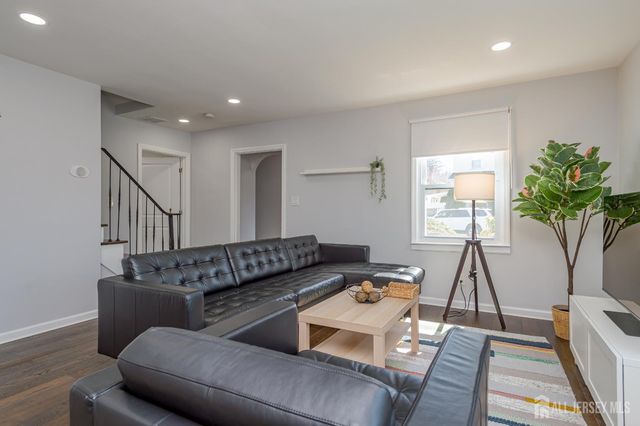 8 wallace Street, East Brunswick, NJ 08816