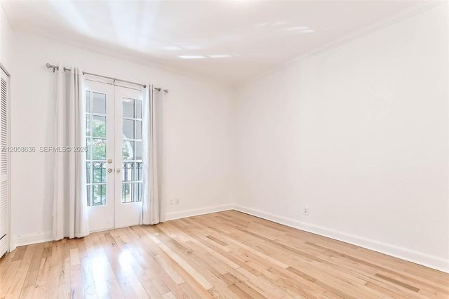 21 Madeira Ave 18, Coral Gables, FL 33134