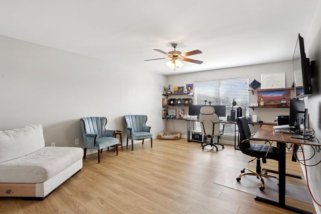2048 Harvest Ln, Nashville, TN 37218