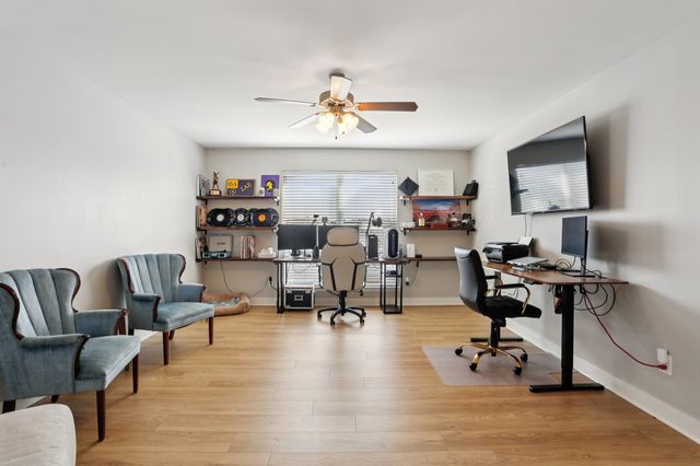 2048 Harvest Ln, Nashville, TN 37218