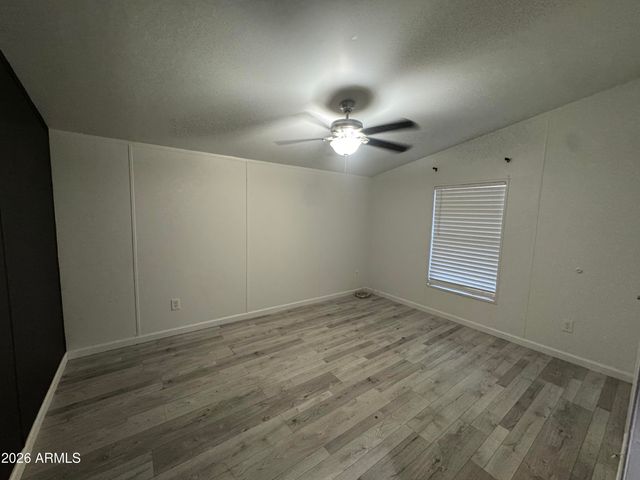 117 E VILLA THERESA Drive, Phoenix, AZ 85022