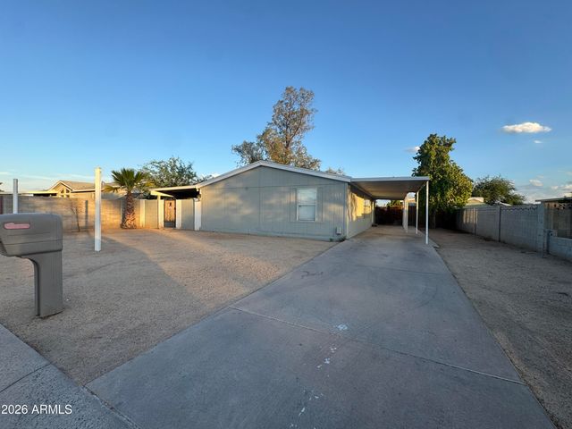 117 E VILLA THERESA Drive, Phoenix, AZ 85022