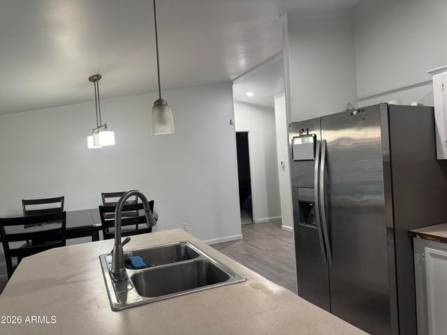 117 E VILLA THERESA Drive, Phoenix, AZ 85022