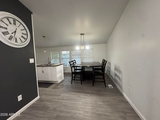117 E VILLA THERESA Drive, Phoenix, AZ 85022