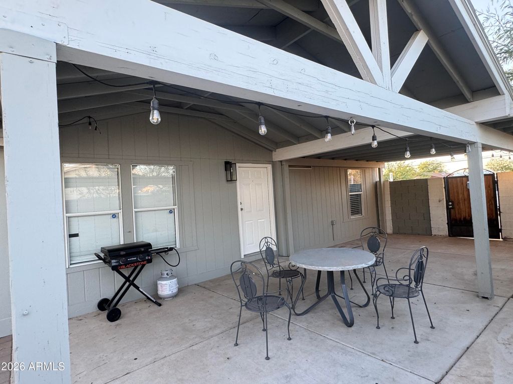 117 E VILLA THERESA Drive, Phoenix, AZ 85022 — photo 2