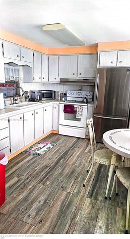 4208 S Shady Lane, Boynton Beach, FL 33436