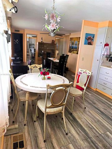 4208 S Shady Lane, Boynton Beach, FL 33436