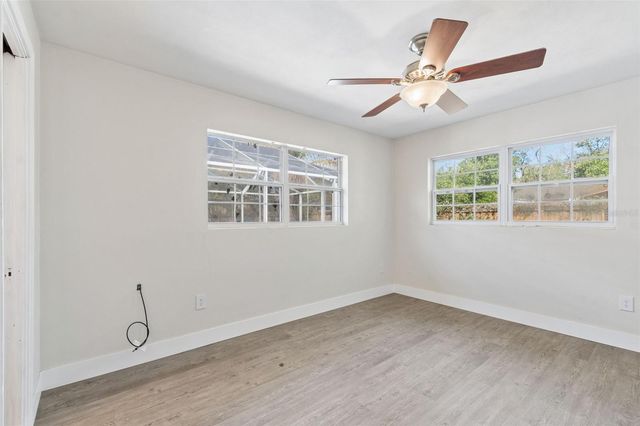 3906 NW 21ST TERRACE, Gainesville, FL 32605