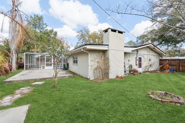 3906 NW 21ST TERRACE, Gainesville, FL 32605