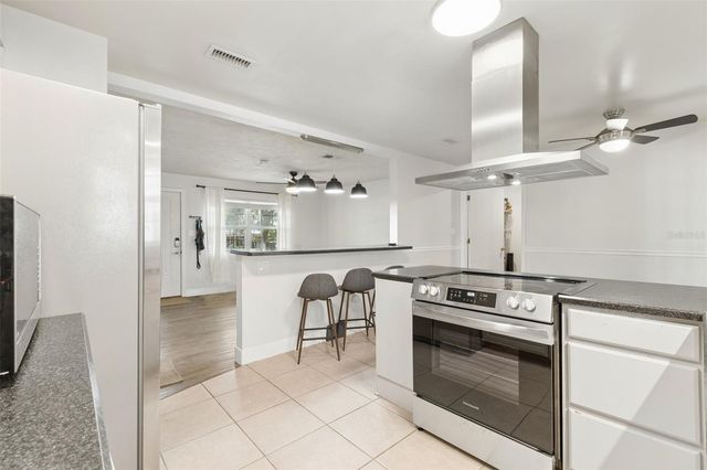 3906 NW 21ST TERRACE, Gainesville, FL 32605