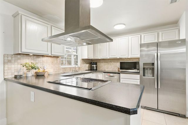 3906 NW 21ST TERRACE, Gainesville, FL 32605