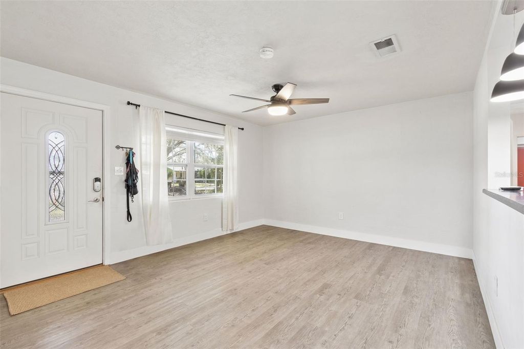 Image 3 of property listing at 3906 NW 21ST TERRACE, Gainesville, FL 32605