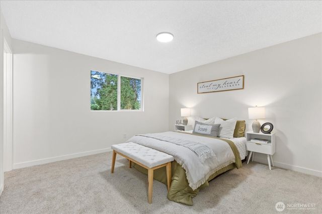 34515 25th Avenue SW, Federal Way, WA 98023